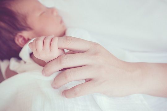 0～3歲忽略這件事，你會(huì)讓寶寶錯(cuò)過(guò)智力發(fā)育黃金期！